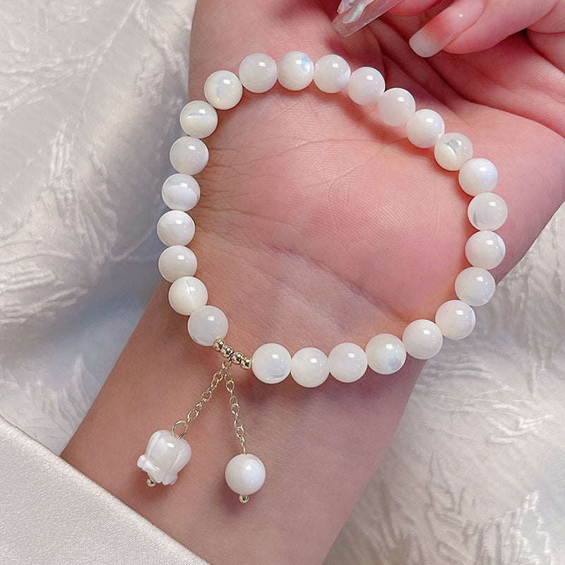 Natural White Butterfly Shell Flower Bellflower Bracelet