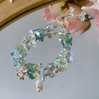 Sparkling Crystal Bracelet with Zircon Flower Pendant