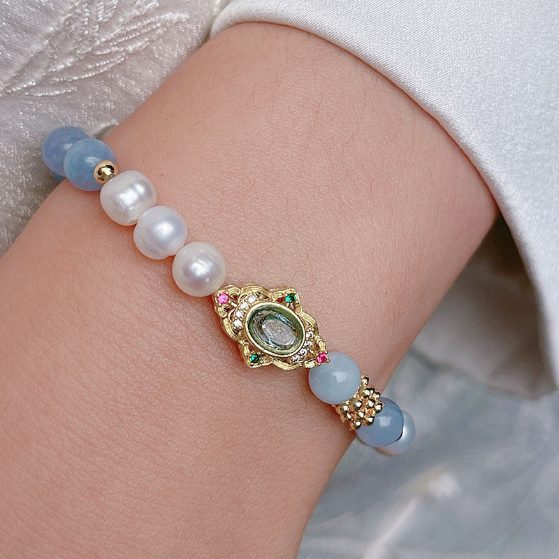 Simple and Luxe Pearl Bracelet with Small Colorful Gems