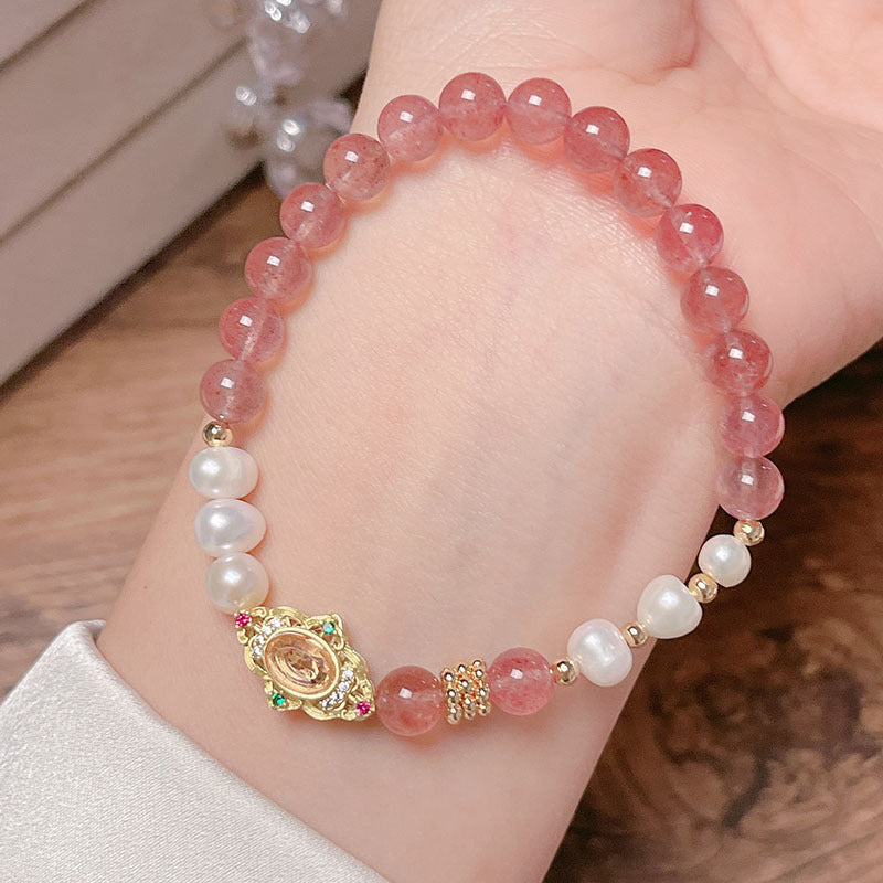 Simple and Luxe Pearl Bracelet with Small Colorful Gems